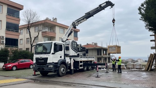 Doğu Mahallesi Vinç Kiralama