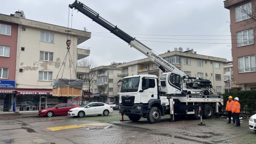 Esenyalı Vinç Kiralama